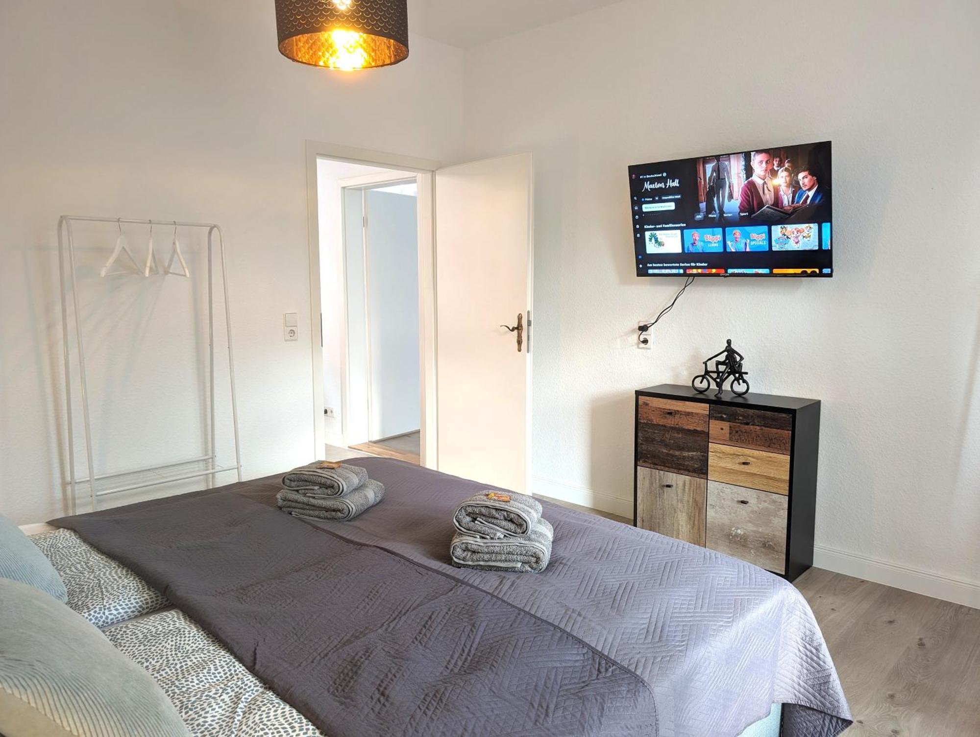 Casa Apartment Modern Vintage Flexibilitaet Pur- Perfektes Apartment Fuer Familien Und Geschaeftsreisende 5 Schlafplaetze, Vollausstattung, Amazon Prime & Parkplatz Inklusive Magdeburgo Exterior foto